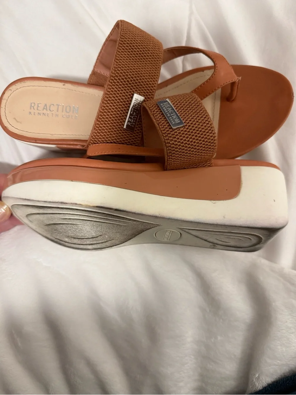 Kenneth Cole Reaction Women's Tan Brown Woven Strap Sandals